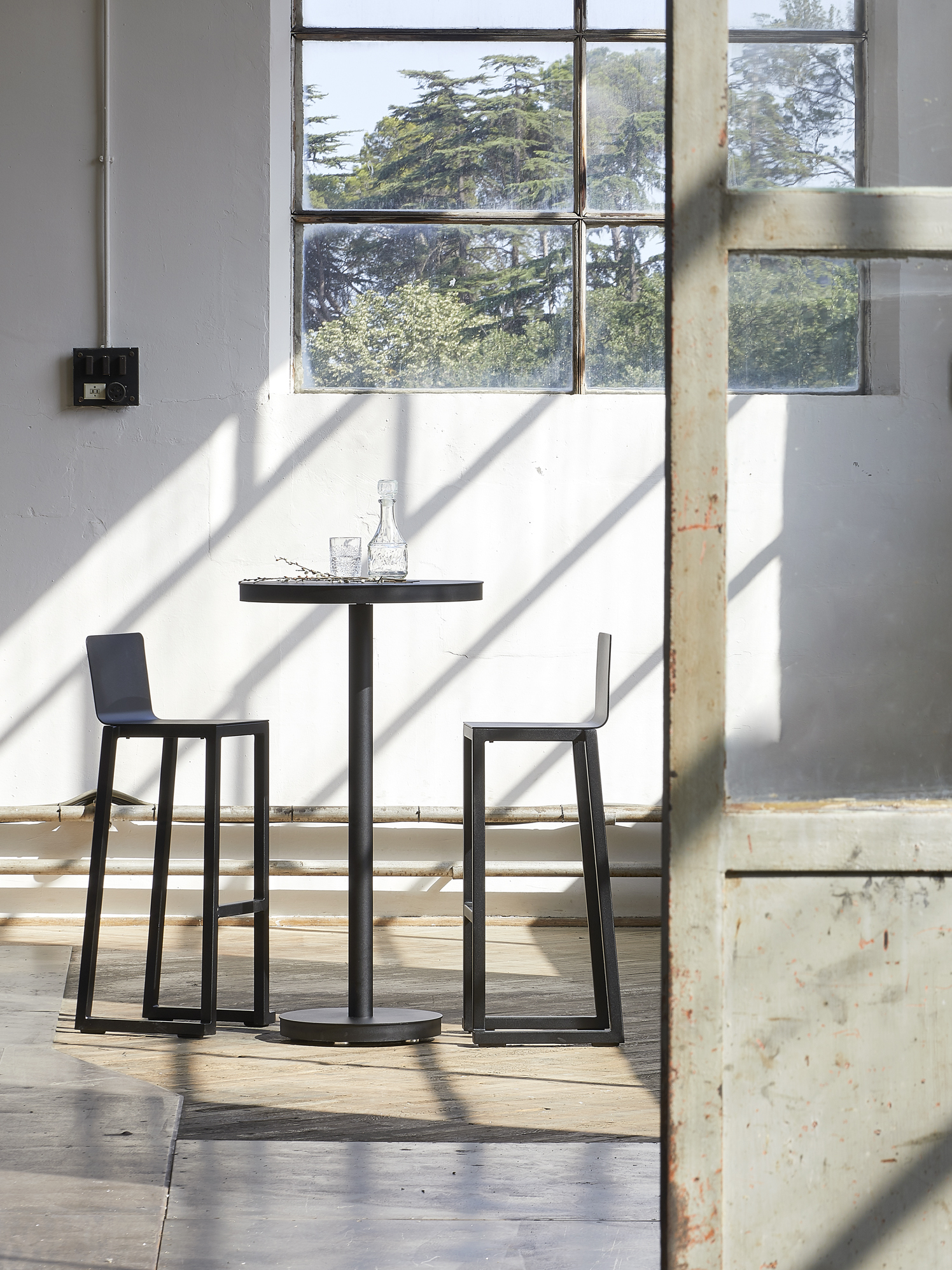 Estilo Mobiliario - soluciones - Taburete