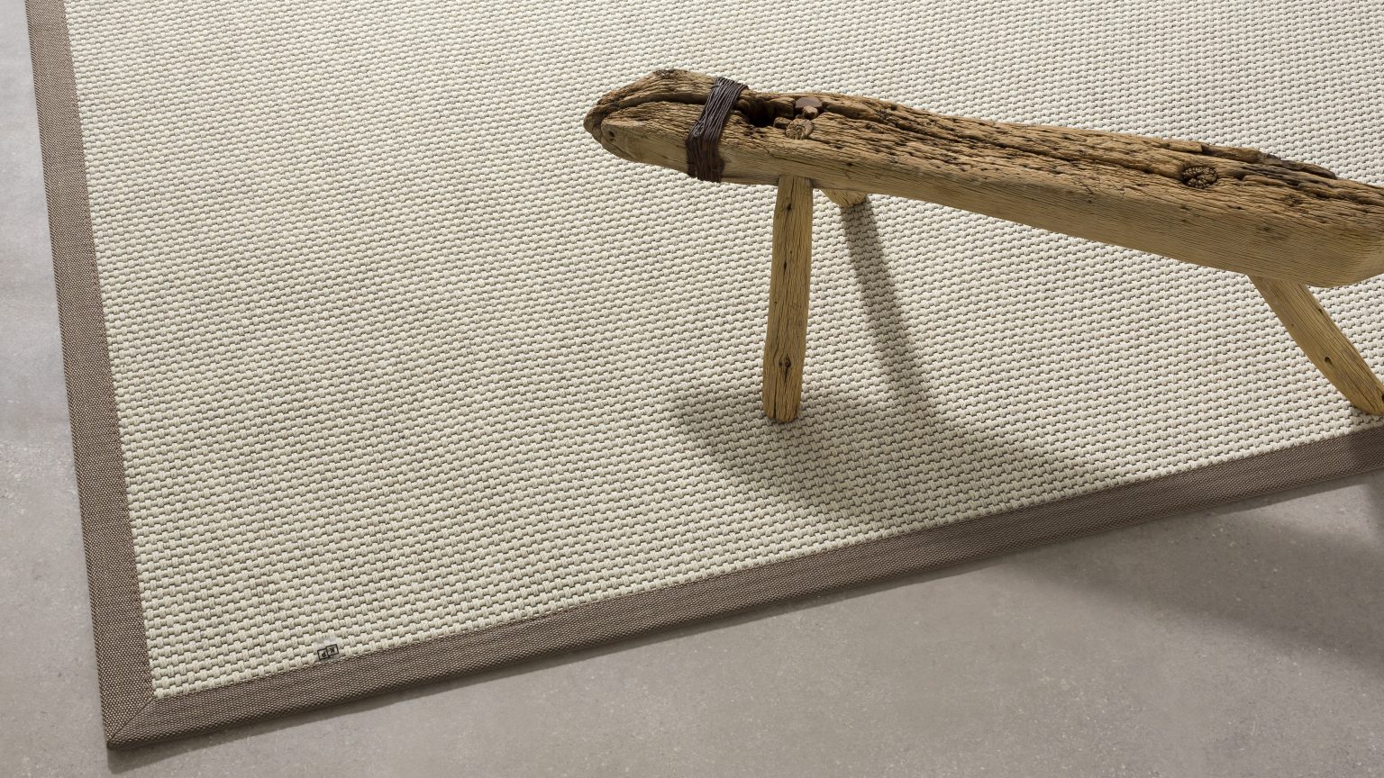 Estilo Mobiliario y Contract - Soluciones - Accesorios - Alfombras