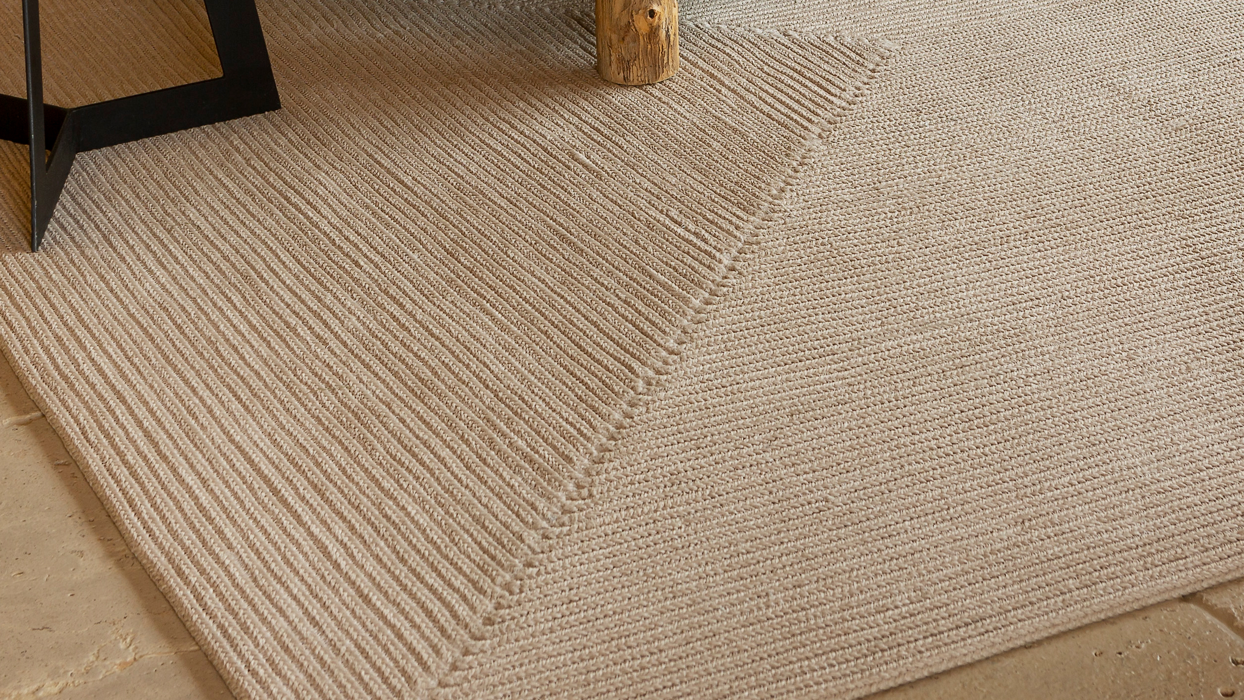 Estilo Mobiliario y Contract - Soluciones - Accesorios - Alfombras