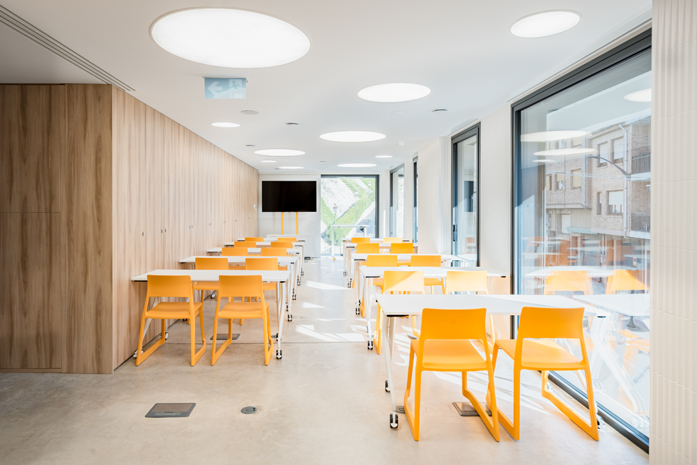 Estilo Mobiliario y Contract - Proyecto Clinica Dental Provedo