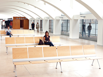 Estilo Mobiliario y Contract – Soluciones - Sillas / Bancadas