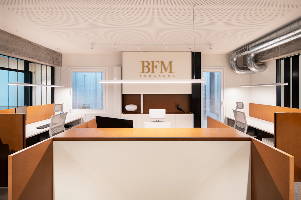 Estilo Mobiliario - Proyecto BFM Abogados (Logroño)